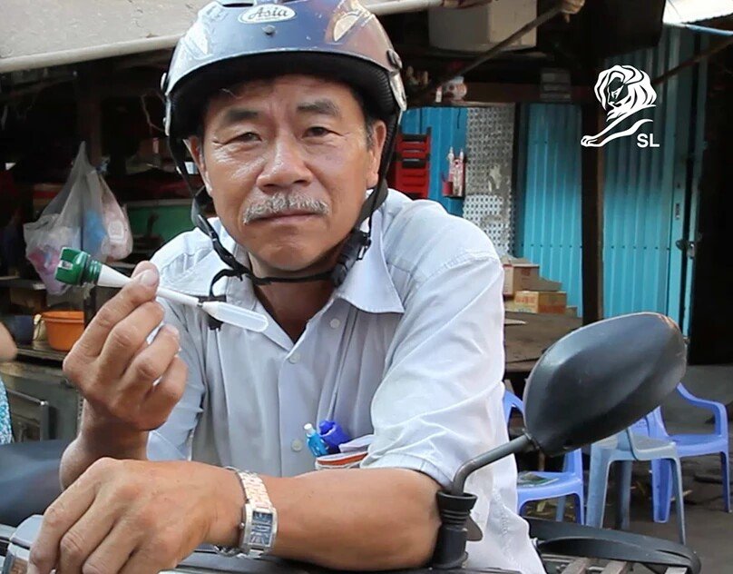 The Oil Meter Cap